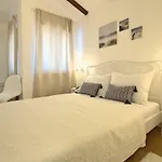 Villa Vespera