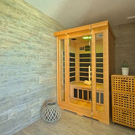 Vespera Villa *
