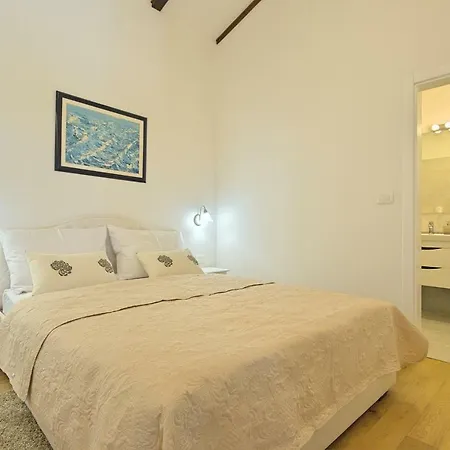 Villa Vespera *